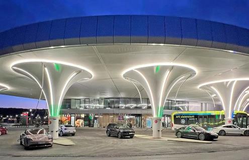 “超前半步” 研發驅動,英飛源從核心模塊邁向能源生態全場景布局